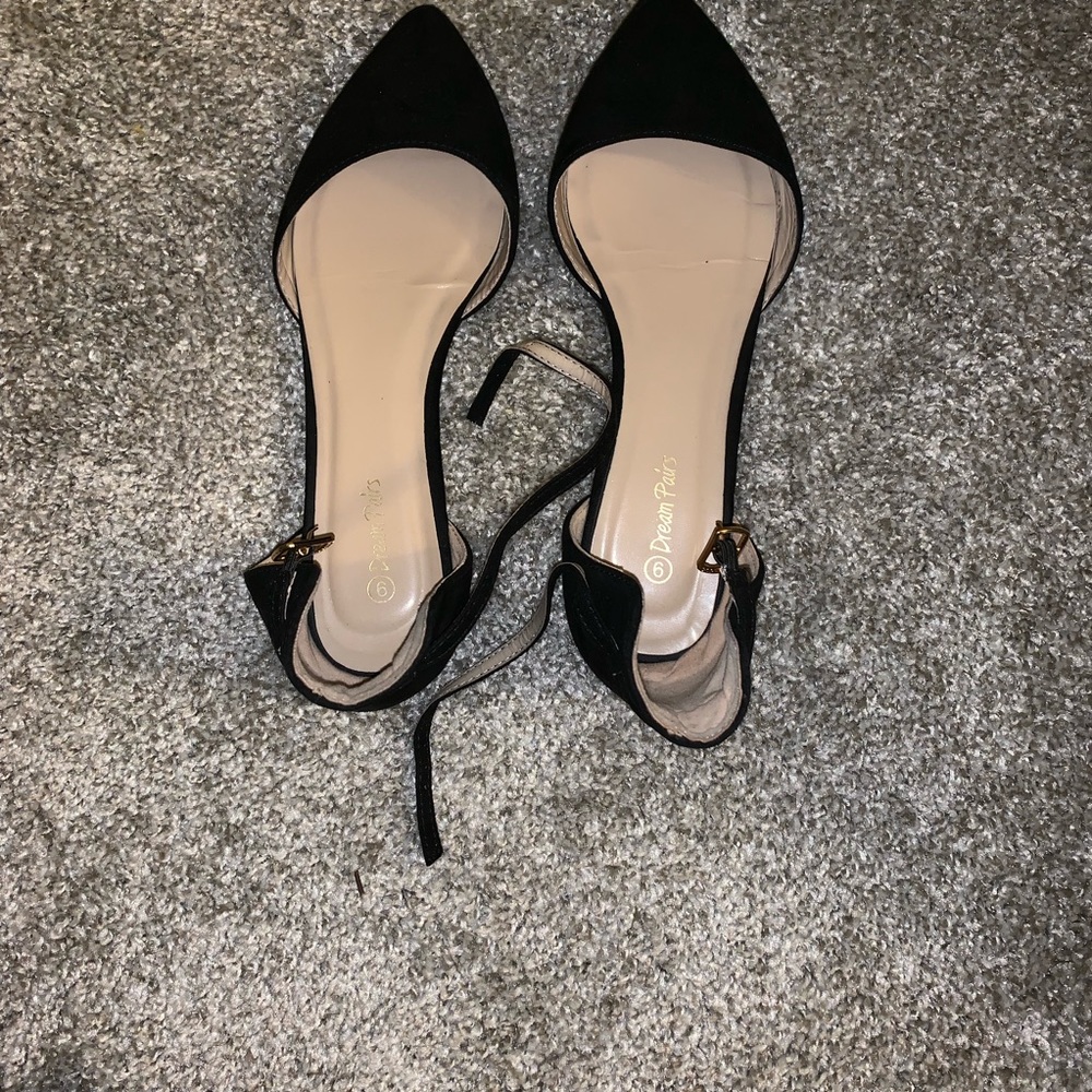 Black Pointed Plain Ballet Flats